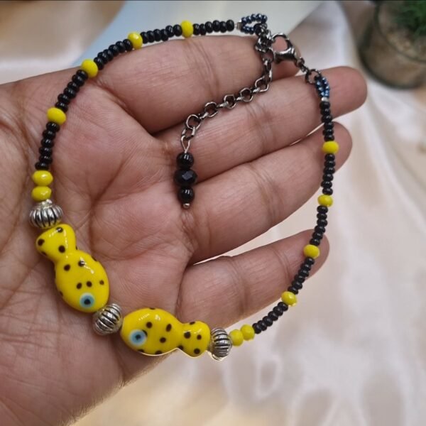 2026/01/1995-1.jpg "Tropical Splash" Yellow Polka Dot Fish Anklet