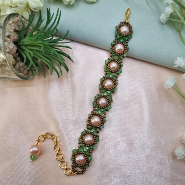 20250922_062600 "Vintage Garden" Peach Pearl & Green Crystal Bracelet