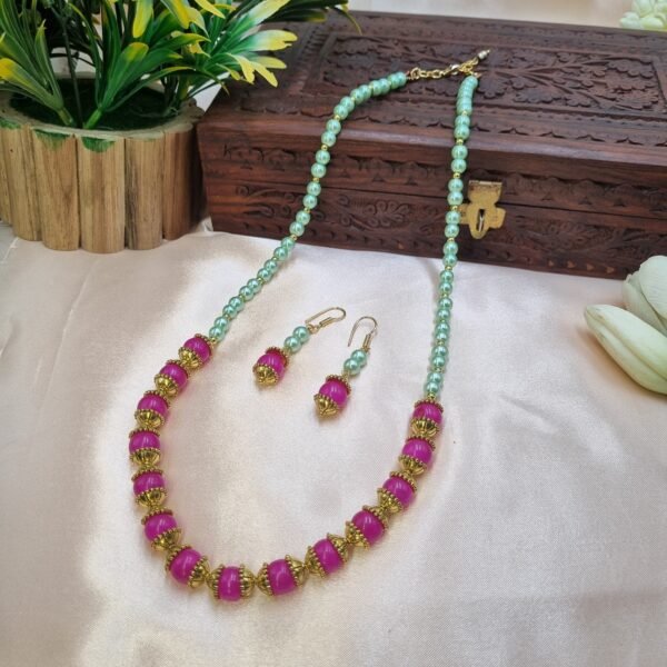20251124_104804 "Tropical Lotus" Magenta & Sea Green Bead Necklace Set